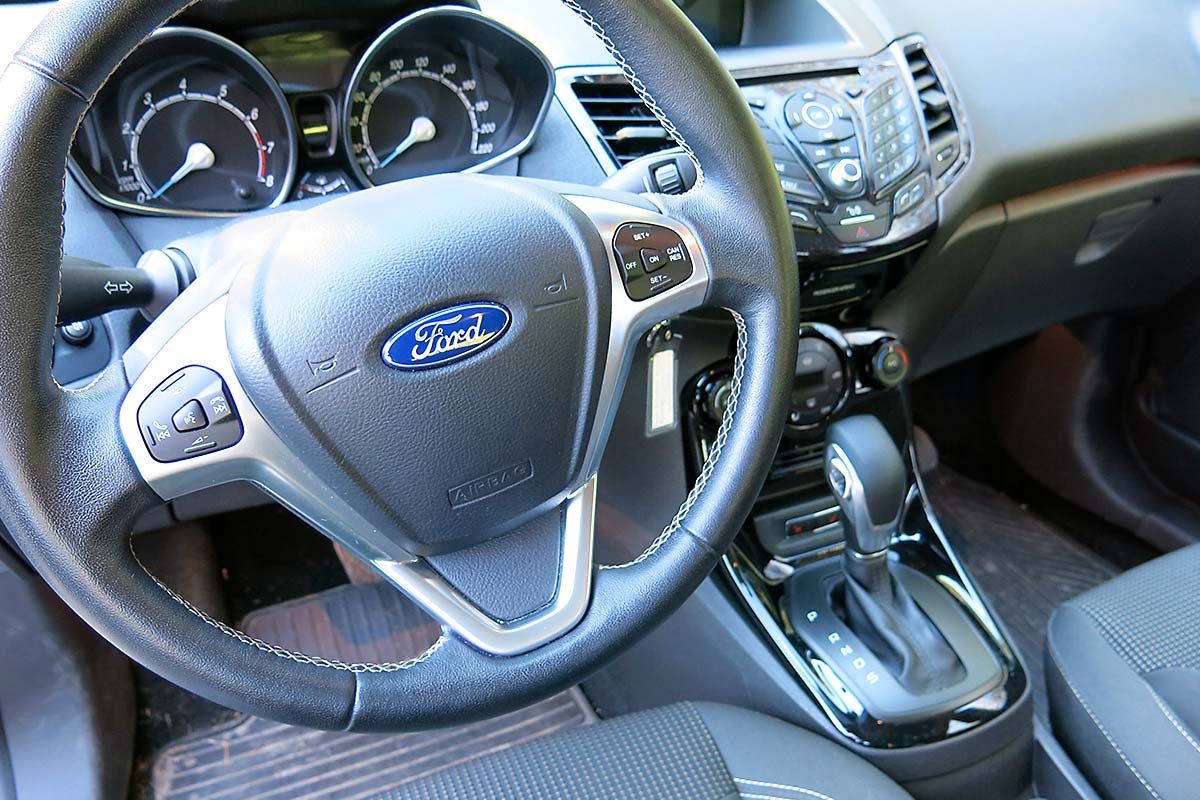 Ford Fiesta Ecotec Automaattivaihteistolla vuosimallia 2015.
